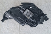 Laden Sie das Bild in den Galerie-Viewer, Frontscheinwerfer Audi A3 8Y0941033 Full LED Links Scheinwerfer Headlight SCH1937247142ld