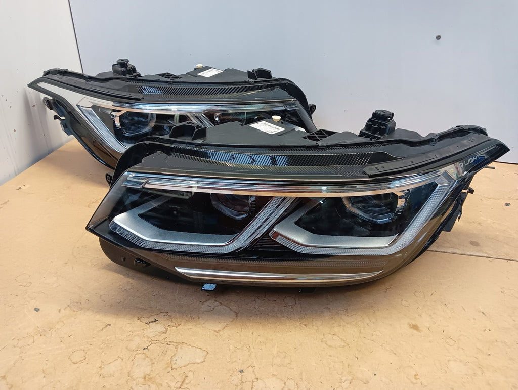 Frontscheinwerfer VW Tiguan 5NB941082 LED Ein Satz Scheinwerfer Headlight