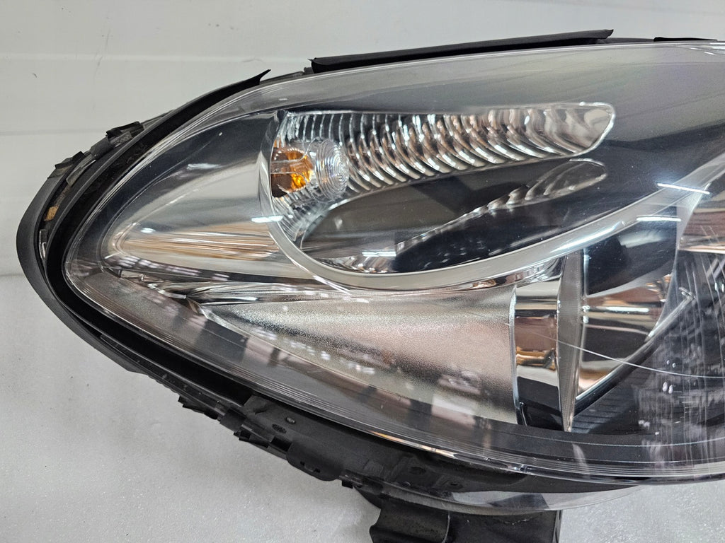 Frontscheinwerfer Mercedes-Benz W246 A2468200261 LED Rechts Headlight