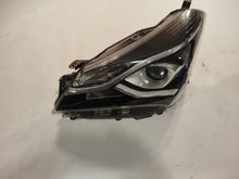 Load image into Gallery viewer, Frontscheinwerfer Toyota Yaris Links Scheinwerfer Headlight