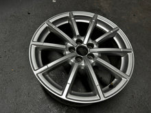 Laden Sie das Bild in den Galerie-Viewer, 1x Alufelge 17 Zoll 7.5" 5x100 36ET Glanz Silber 8X0601025BM Audi Rim Wheel FEL5467320054gp