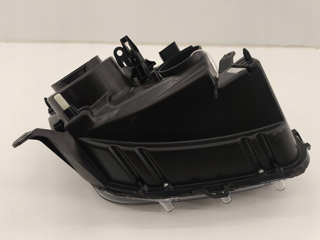Frontscheinwerfer Dacia Duster 1305236683 260609877R Links Headlight SCH2982037935pa