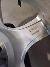 Load image into Gallery viewer, 1x Alufelge 18 Zoll 8.5" 5x114.3 38ET 55R8855 Rim Wheel FEL7910361735mx