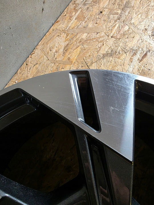 1x Alufelge 20 Zoll 9.0" 5x112 38ET Glanz Silber 4KE601025AA Audi E-Tron FEL9627665612lt