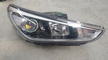 Laden Sie das Bild in den Galerie-Viewer, Frontscheinwerfer Hyundai I30 R009021W92 Rechts Scheinwerfer Headlight