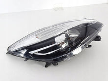 Laden Sie das Bild in den Galerie-Viewer, Frontscheinwerfer Renault Scenic 260106928R Rechts Scheinwerfer Headlight SCH9932394232ox