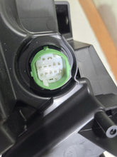 Laden Sie das Bild in den Galerie-Viewer, Frontscheinwerfer Jeep I 522187150 LED Rechts Scheinwerfer Headlight SCH3032601638by