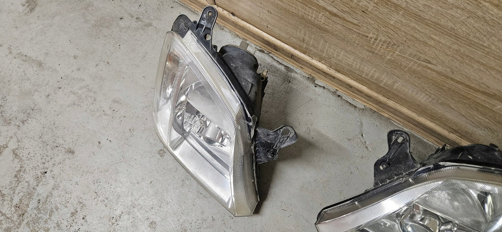 Frontscheinwerfer Opel Meriva A 93321055 Xenon Rechts Scheinwerfer Headlight SCH3044350206cz