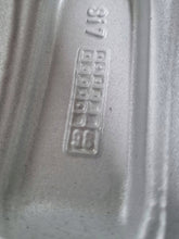 Laden Sie das Bild in den Galerie-Viewer, 1x Alufelge 16 Zoll 7.0" 5x112 45ET Matt Silber 8D0601025J Audi A4 Rim Wheel FEL2958992538ol