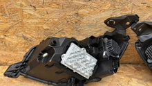 Laden Sie das Bild in den Galerie-Viewer, Frontscheinwerfer Peugeot 2008 208 II 9823194180 9641641980 Ein Satz Headlight SCH6766550009oa