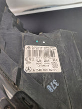 Load image into Gallery viewer, Frontscheinwerfer Mercedes-Benz W246 A2468200261 Rechts Scheinwerfer Headlight SCH7943893639mi