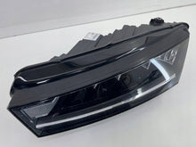 Laden Sie das Bild in den Galerie-Viewer, Frontscheinwerfer Skoda Octavia IV 5E4941015 Links Scheinwerfer Headlight SCH7620497534kp