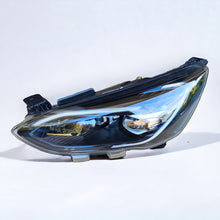 Laden Sie das Bild in den Galerie-Viewer, Frontscheinwerfer Ford Focus JX7B-13E017-AH FULL LED Links Headlight