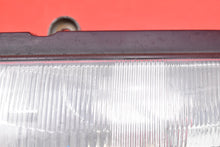 Laden Sie das Bild in den Galerie-Viewer, Frontscheinwerfer Opel Frontera B 1305235378 Links Scheinwerfer Headlight SCH8305146353ie