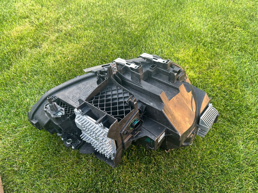 Frontscheinwerfer BMW 2 G42 5A320F4 5A320F3 LED Ein Stück (Rechts oder Links) SCH7786422765gu