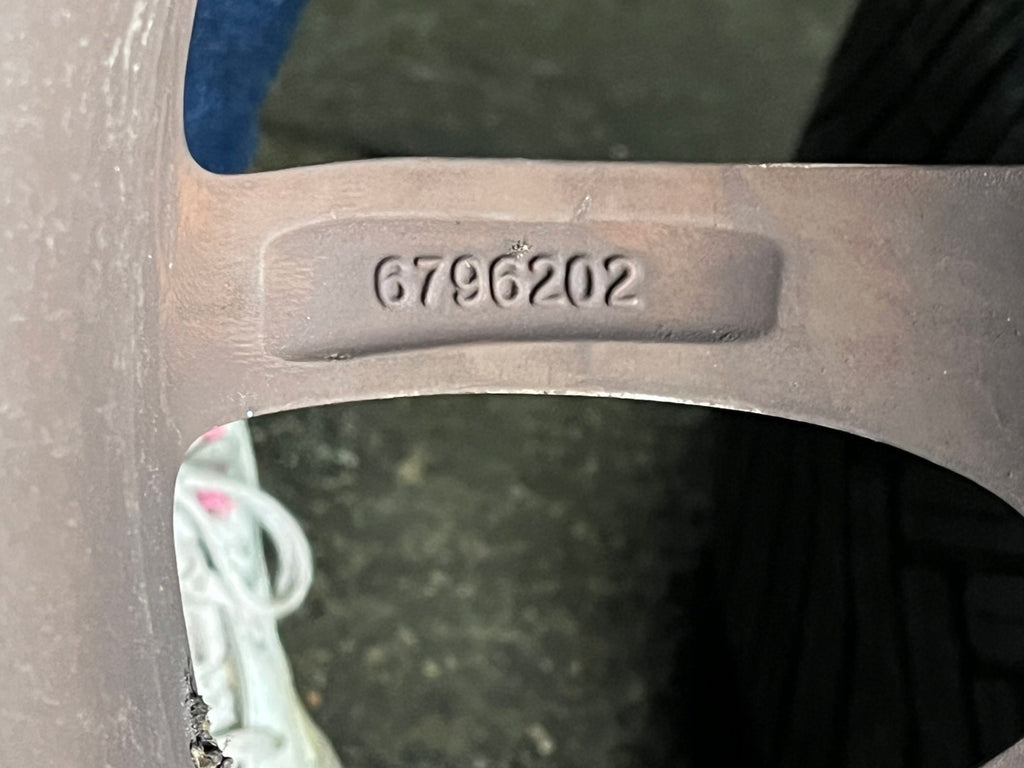 1x Alufelge 16 Zoll 7.0" 5x120 40ET Glanz Silber 6796202 BMW 1 F21 F20 Rim Wheel FEL6734986148rc