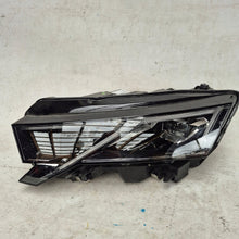 Laden Sie das Bild in den Galerie-Viewer, Frontscheinwerfer Skoda Octavia IV 5E4941035 Full LED Rechts oder Links SCH8918065129oi