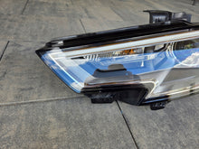 Laden Sie das Bild in den Galerie-Viewer, Frontscheinwerfer Audi A3 8V0941005E Xenon Links Scheinwerfer Headlight SCH8993870790qy