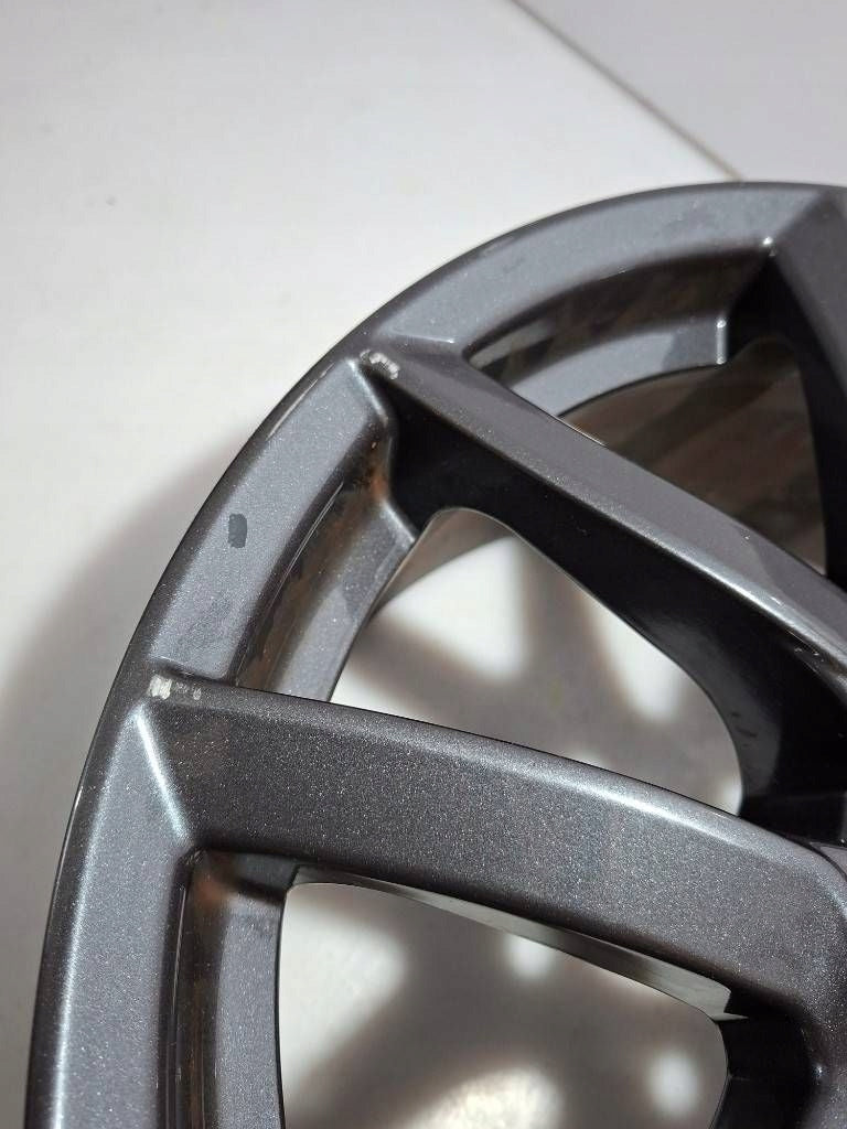 1x Alufelge 17 Zoll 124R-000527 VW Passat B8 Arteon Golf Rim Wheel FEL2351875104oj