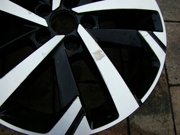 1x Alufelge 16 Zoll 6.5" 5x112 46ET VW Rim Wheel FEL8735726172qk