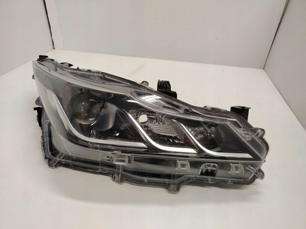 Frontscheinwerfer Toyota Corolla 81110-02T31-00 LED Rechts Headlight SCH1141793425eq