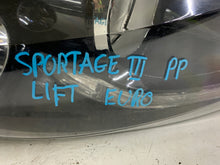 Laden Sie das Bild in den Galerie-Viewer, Frontscheinwerfer Kia Sportage Rechts Scheinwerfer Headlight SCH6139354040dy