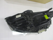 Laden Sie das Bild in den Galerie-Viewer, Frontscheinwerfer Hyundai Santa III Fe 92102-B8650 Xenon Rechts Headlight