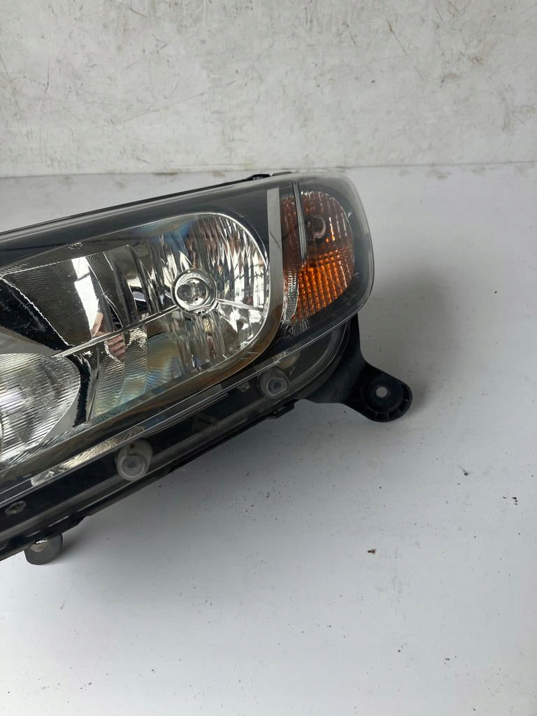 Frontscheinwerfer Dacia Sandero II 260608494R Links Scheinwerfer Headlight