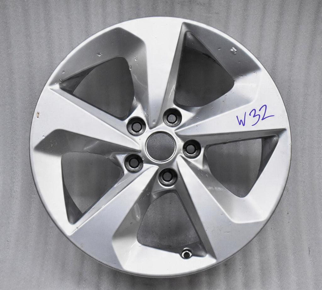 1x Alufelge 17 Zoll 7.0" 5x114.3 40ET AC4CHT6 Nissan X-Trail Rim Wheel