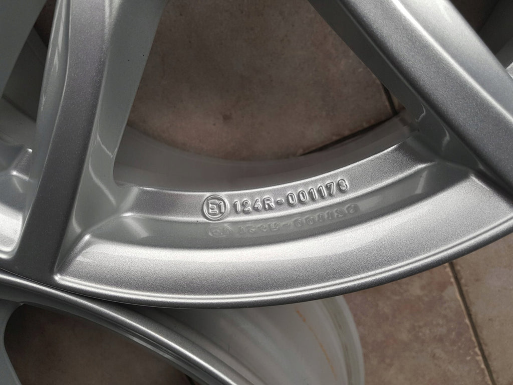 4x Alufelge 17 Zoll 7.5" 5x112 54ET EVO75754W61 Skoda Octavia I Touran Rim Wheel FEL9403126990hb