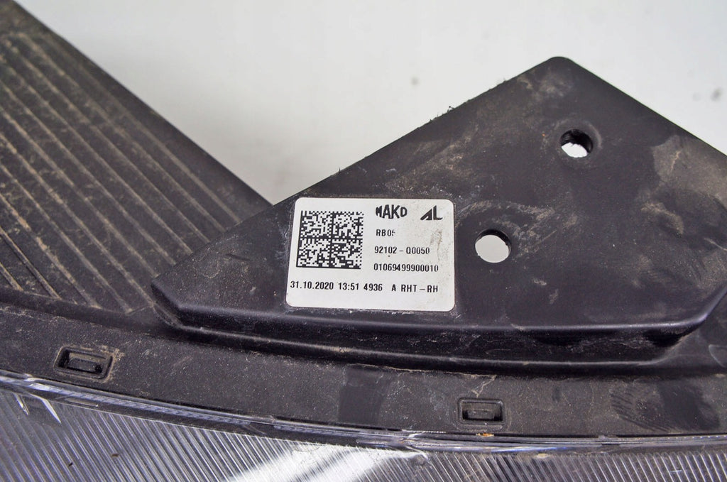 Frontscheinwerfer Hyundai I20 III UC063 92102-Q0050 Rechts Headlight