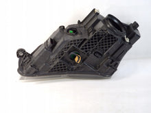 Laden Sie das Bild in den Galerie-Viewer, Frontscheinwerfer Skoda Superb III 3V1941016B Xenon Rechts Headlight