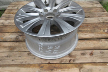 Load image into Gallery viewer, 1x Alufelge 16 Zoll 8.0&quot; 5x112 44ET Mercedes-Benz Rim Wheel