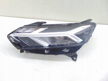 Laden Sie das Bild in den Galerie-Viewer, Frontscheinwerfer Dacia Sandero III Logan 260601750R Links Headlight