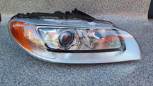 Load image into Gallery viewer, Frontscheinwerfer Volvo Xc70 31353321 Xenon Rechts Scheinwerfer Headlight