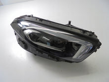 Laden Sie das Bild in den Galerie-Viewer, Frontscheinwerfer Mercedes-Benz W177 A1779060603 Rechts Scheinwerfer Headlight SCH7470407432mo