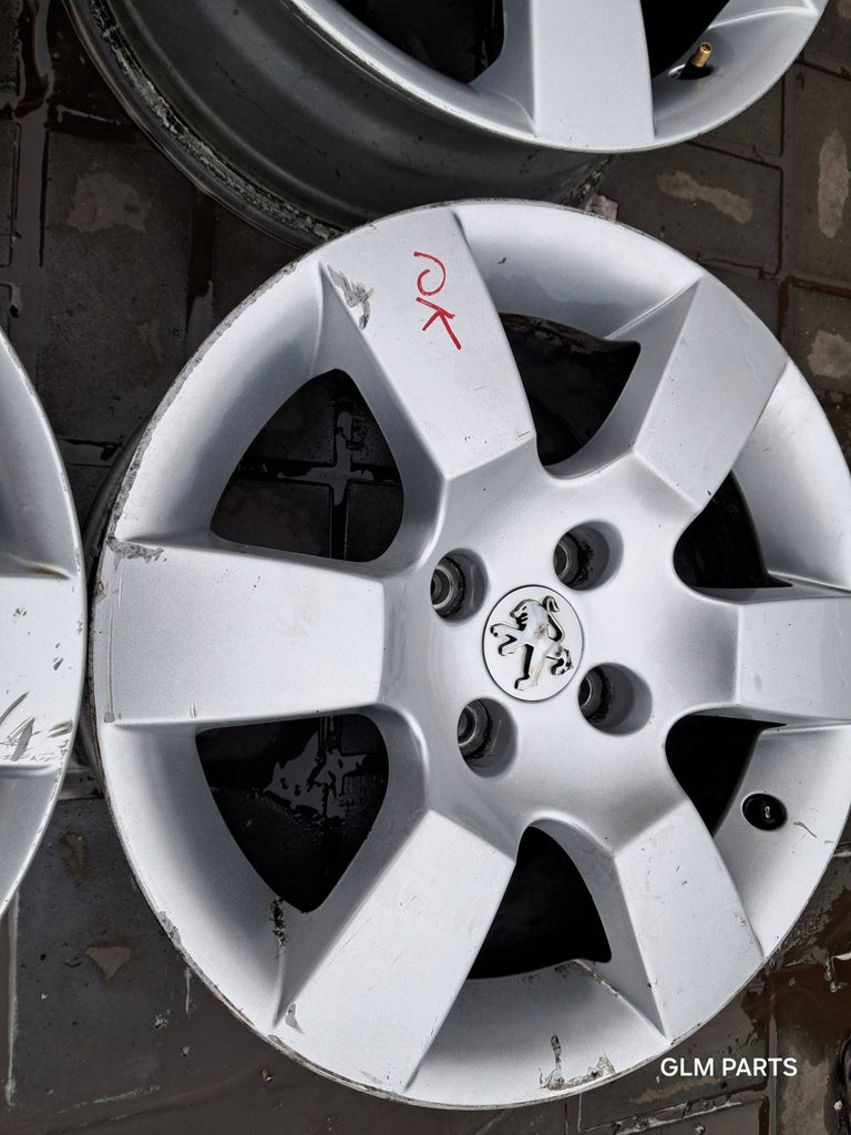 4x Alufelge 16 Zoll 7.0" 4x108 29ET Glanz Silber 9685783880 Peugeot 5008 FEL2409956595lf
