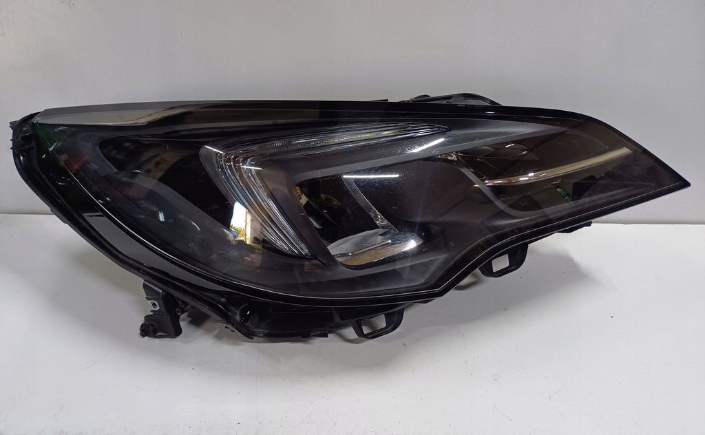 Frontscheinwerfer Opel Astra 445896-666 LED Rechts Scheinwerfer Headlight