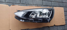 Load image into Gallery viewer, Frontscheinwerfer Ford Focus JX7B13W030CE Links Scheinwerfer Headlight SCH9171277188xo