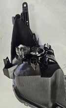Laden Sie das Bild in den Galerie-Viewer, Frontscheinwerfer Mitsubishi Space W Star Links Scheinwerfer Headlight SCH8683153560me