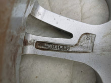 Laden Sie das Bild in den Galerie-Viewer, 1x Alufelge 15 Zoll 6.0&quot; 5x112 43ET Glanz Silber SE016015 Seat Leon Rim Wheel