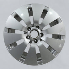 Load image into Gallery viewer, 1x Alufelge 17 Zoll 7.0&quot; 5x112 40ET A2134010200 Mercedes-Benz Rim Wheel