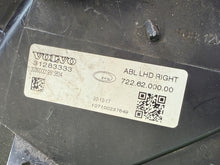 Laden Sie das Bild in den Galerie-Viewer, Frontscheinwerfer Volvo V40 31283333 Xenon Rechts Scheinwerfer Headlight SCH8353451852ku