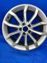 Load image into Gallery viewer, 1x Alufelge 18 Zoll 8.0&quot; 5x112 8W0601025H Audi A4 B9 Rim Wheel