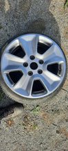 Laden Sie das Bild in den Galerie-Viewer, 1x Alufelge 15 Zoll 6.0&quot; 4x100 40ET Glanz Silber 403003858 Renault Rim Wheel