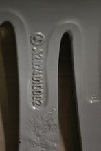 Laden Sie das Bild in den Galerie-Viewer, 4x Alufelge 16 Zoll 7.5" 5x112 45ET Glanz Silber A2074010002 Mercedes-Benz FEL4481811906fh