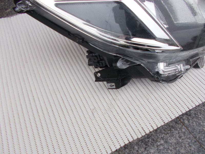 Frontscheinwerfer Mitsubishi Space Star 34567765678903 Rechts Headlight