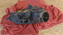 Load image into Gallery viewer, Frontscheinwerfer VW Golf V 1K6941039 Links Scheinwerfer Headlight SCH8524487855zb