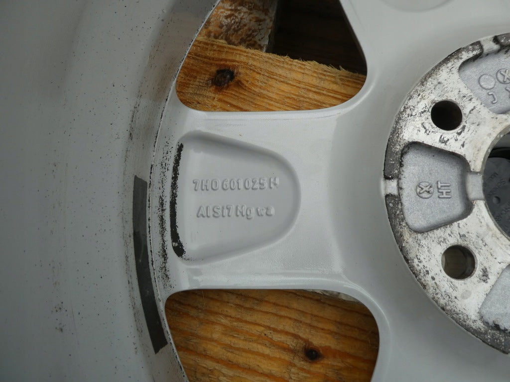 4x Alufelge 17 Zoll 7.0" 5x120 55ET Glanz Silber 7H0601025 VW T6 T5 Rim Wheel FEL5706080644yz