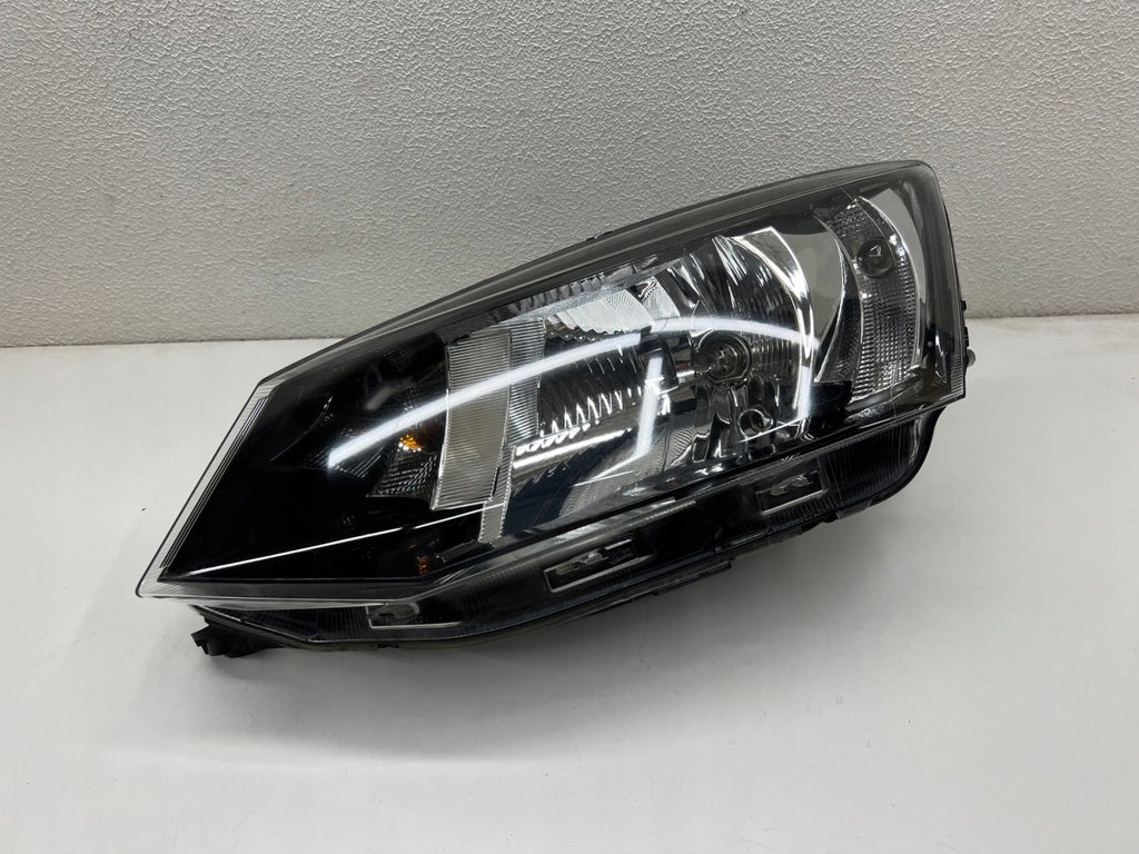Frontscheinwerfer Skoda Fabia III 6V1941015C Links Scheinwerfer Headlight SCH6408894680so